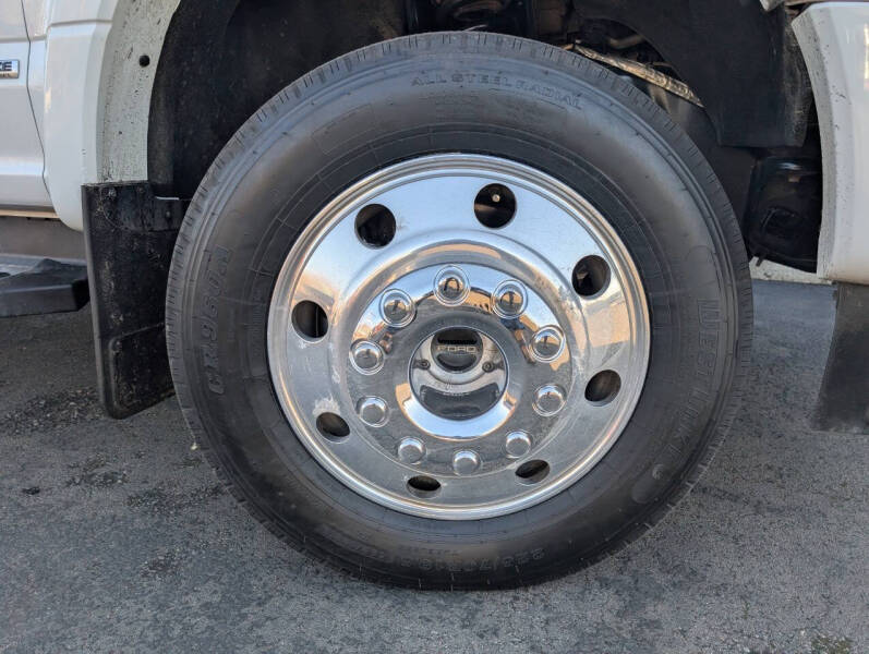 2022 Ford F-450 Super Duty Lariat