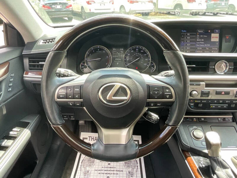 2016 Lexus ES 350