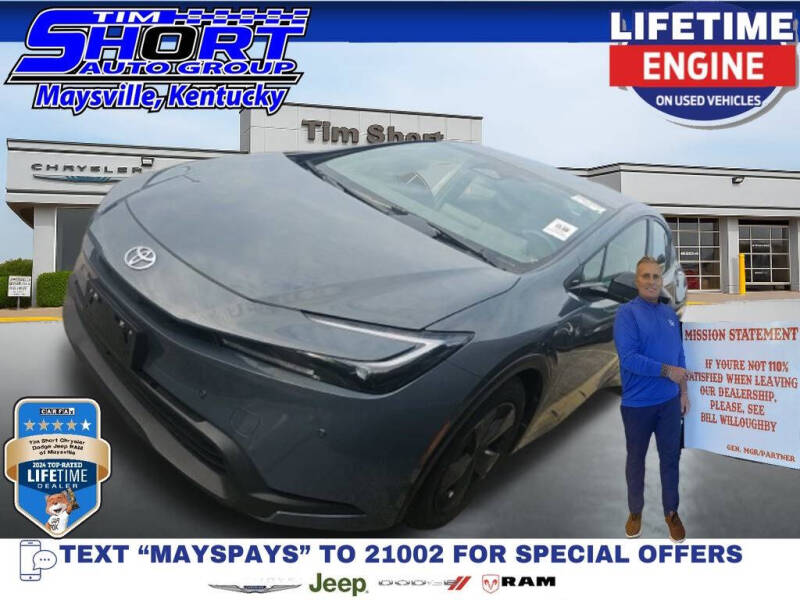 2025 Toyota Prius LE's photo