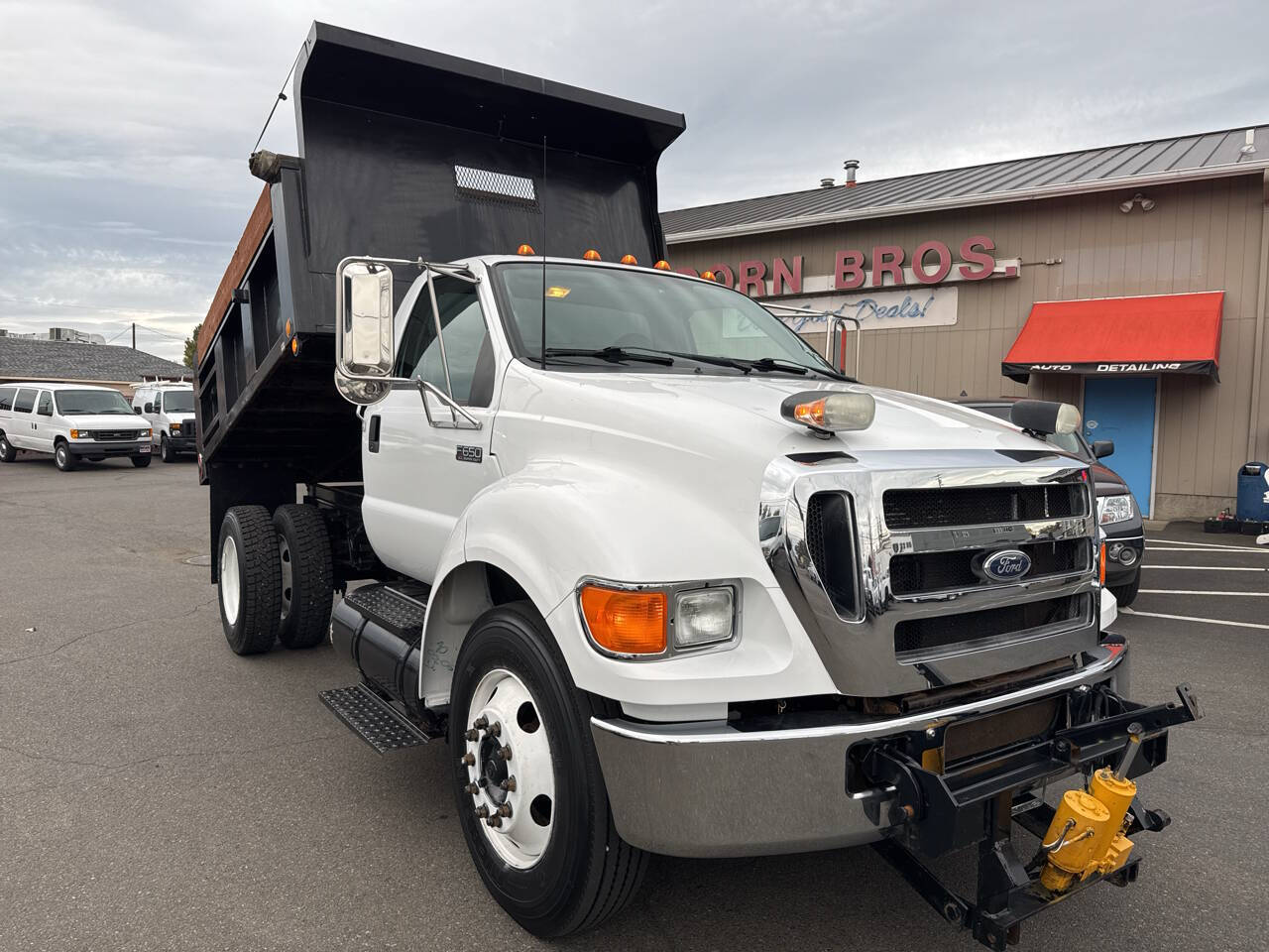 2006-ford-f-650-super-duty-4x2-2dr-regular-cab
