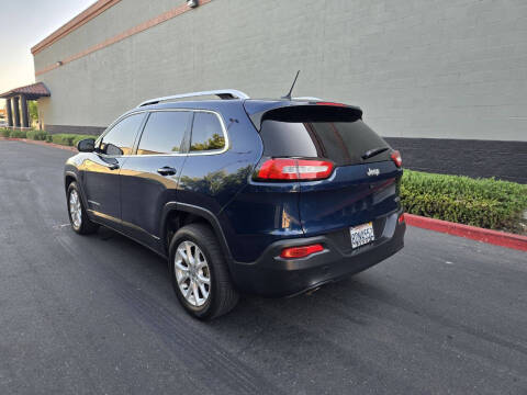 2018 Jeep Cherokee Latitude