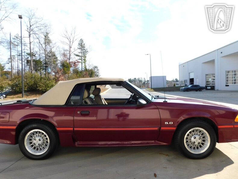 1987 Ford Mustang GT