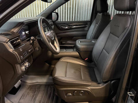 2023 GMC Yukon Denali