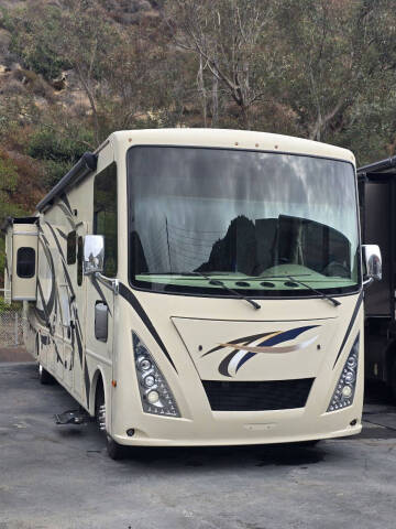 2017 Thor Motor Coach Windsport