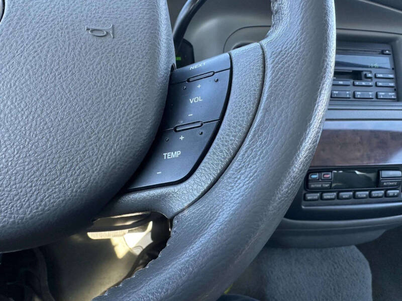 2005 Mercury Grand Marquis LS Premium