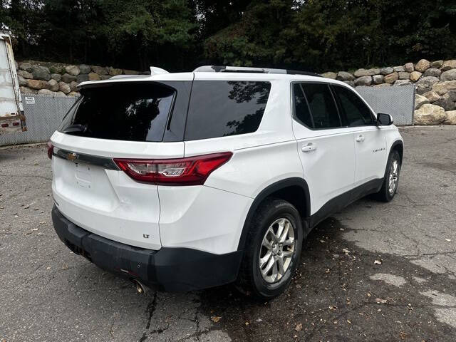 2018 Chevrolet Traverse for sale at Bowman Auto Center in Clarkston, MI