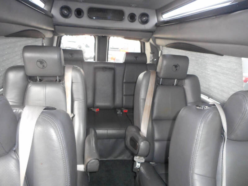 2019 GMC Savana 2500