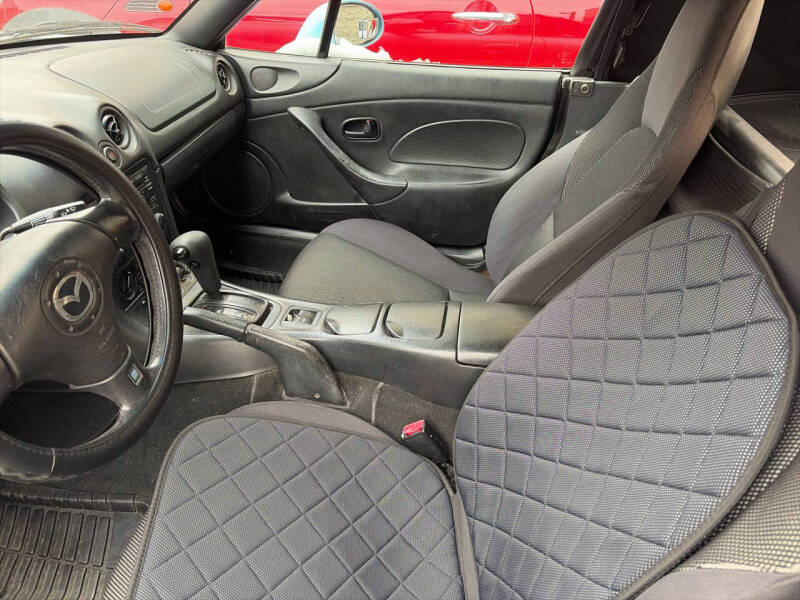 2002 Mazda MX-5 Miata SE