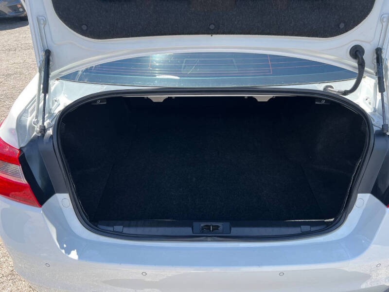 2017 Subaru Legacy 3.6R Limited