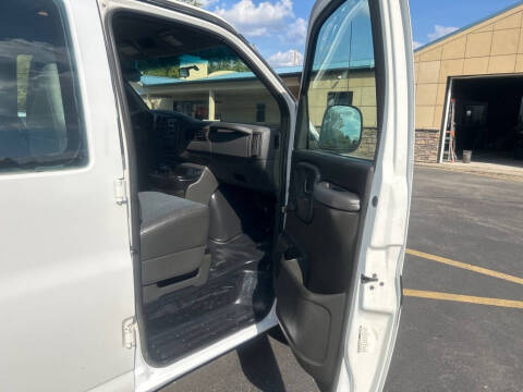 2001 Chevrolet Express G2500