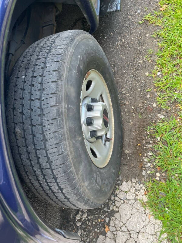 2010 GMC Savana Passenger