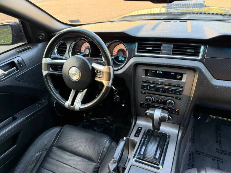 2011 Ford Mustang GT Premium