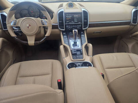 2013 Porsche Cayenne Tiptronic