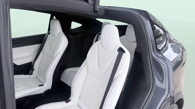 2022 Tesla Model X Plaid