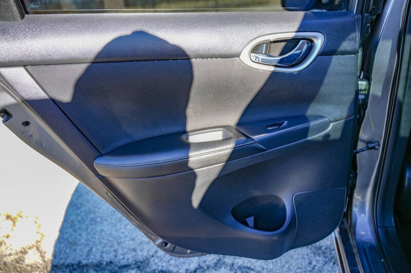 2016 Nissan Sentra SV