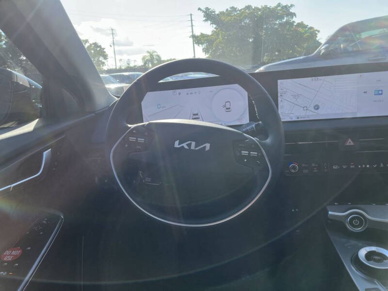 2024 Kia EV6 Wind