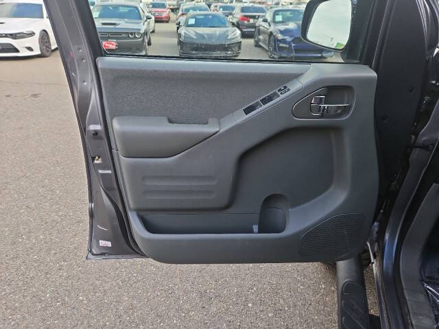 2021 Nissan Frontier SV