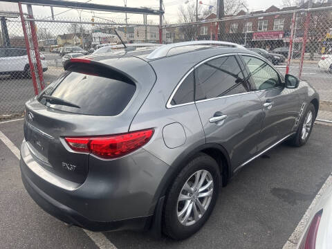 2013 Infiniti FX37