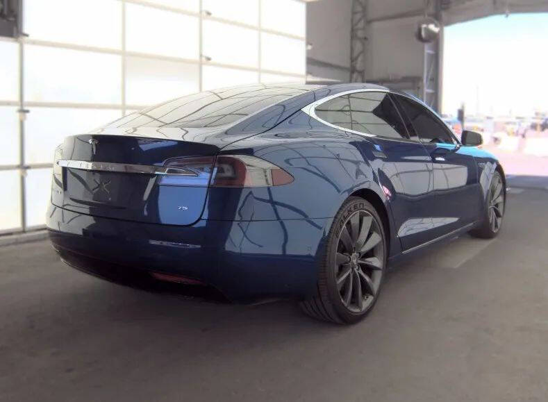 2016 Tesla Model S