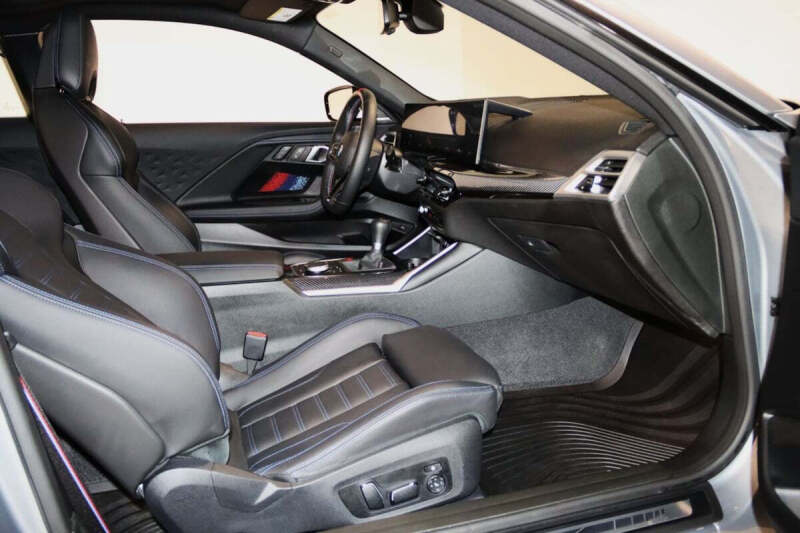 2025 BMW M2
