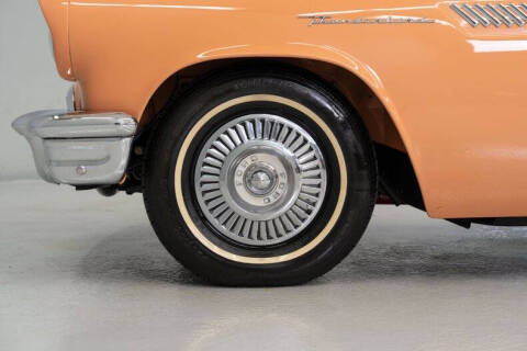 1957 Ford Thunderbird