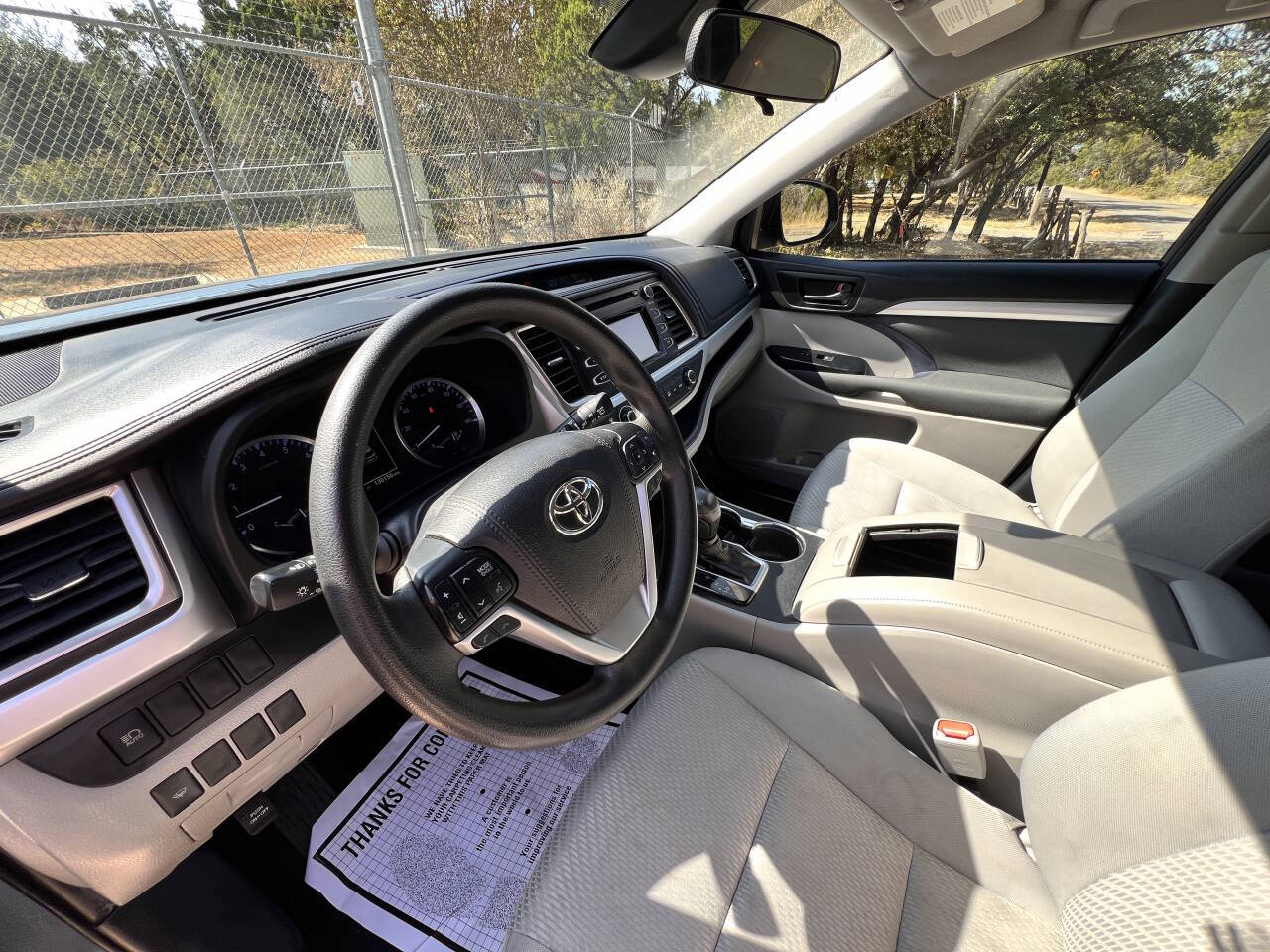 Used Car 2019 Toyota Highlander  Le 4dr Suv (2.7l I4) For Sale Under $20,000 In Austin, Texas