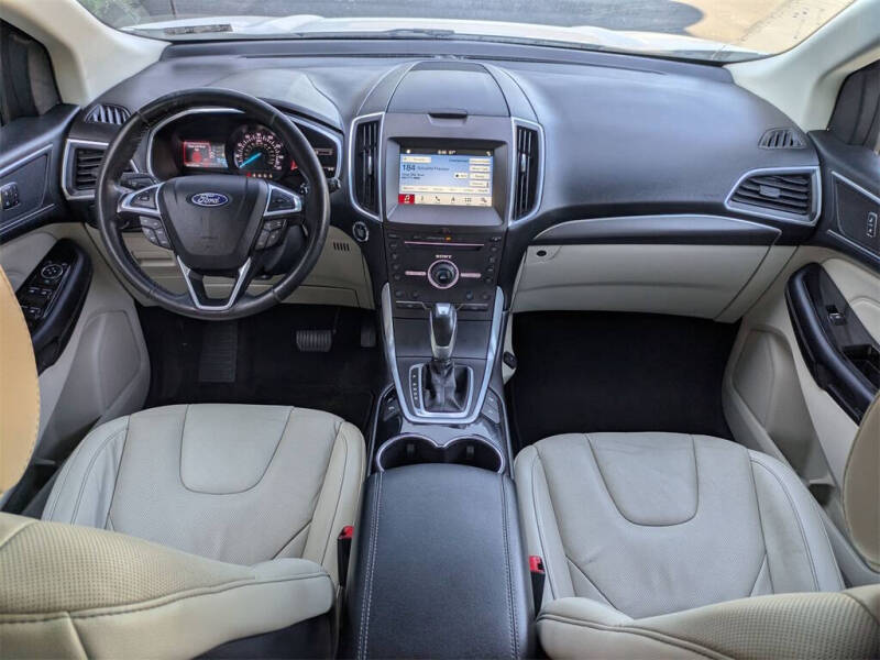 2016 Ford Edge Titanium