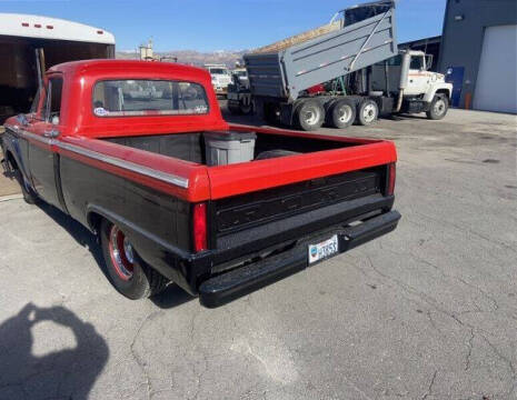 1963 Ford F-100