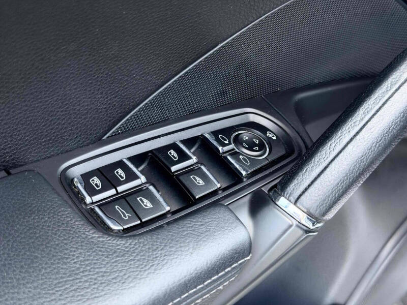 2015 Porsche Cayenne S