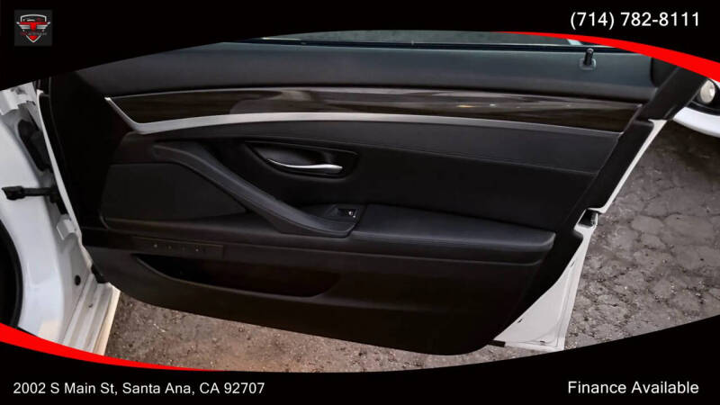 2014 BMW 5 Series 550i