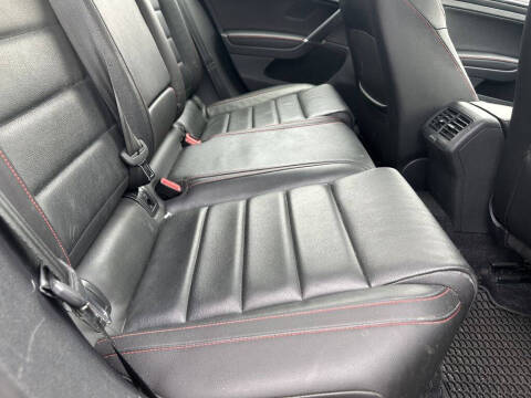 2018 Volkswagen Golf GTI S