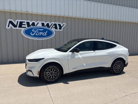 2025 Ford Mustang Mach-E Premium