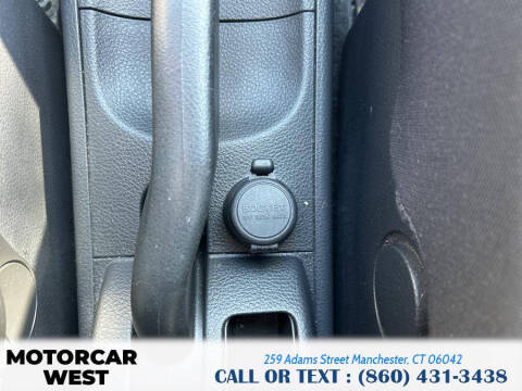 2009 Nissan Versa 1.8 S