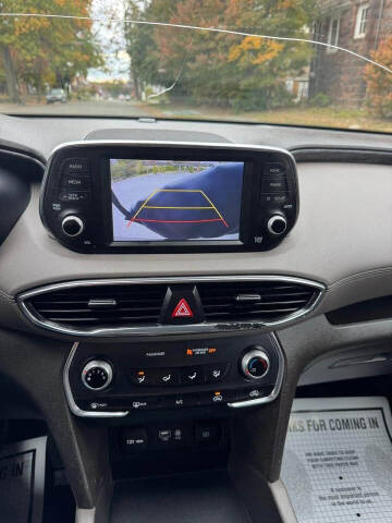 2019 Hyundai Santa Fe SE 2.4L