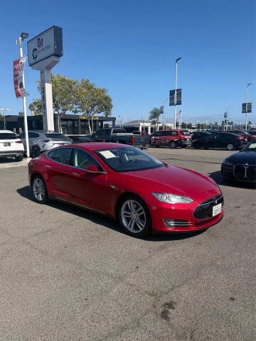 2014 Tesla Model S