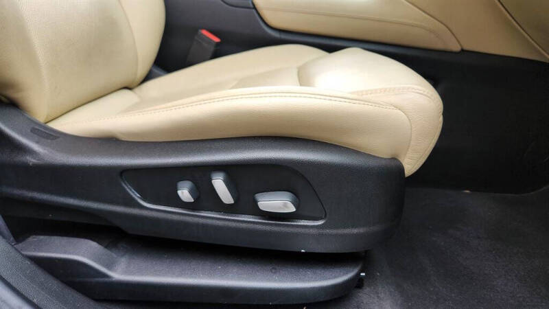 2017 Cadillac XT5 Premium Luxury