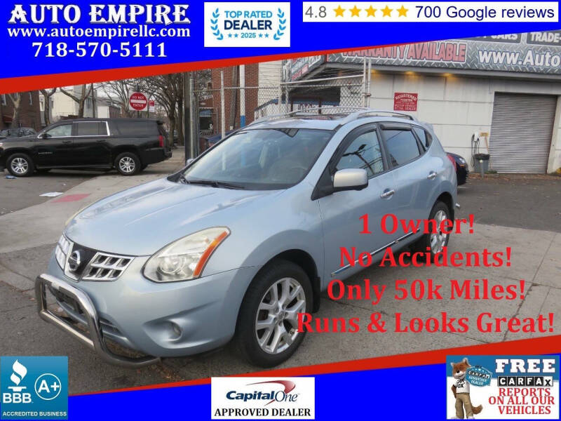 2012 Nissan Rogue SV's photo