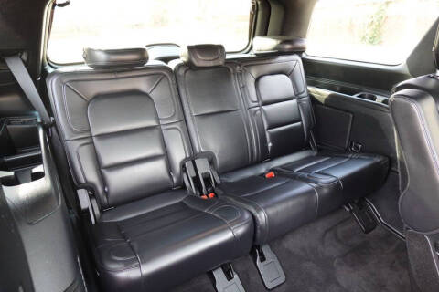 2019 Lincoln Navigator Select