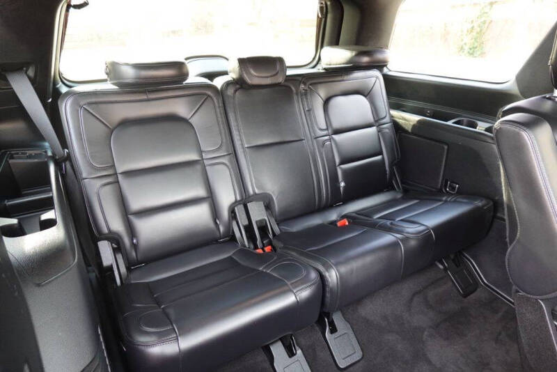 2019 Lincoln Navigator Select