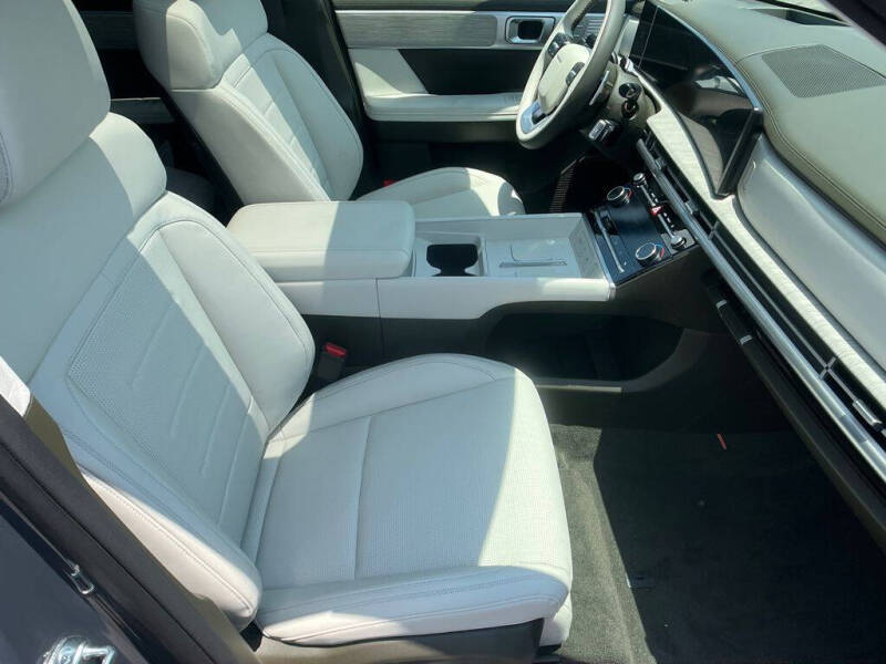 2025 Hyundai Santa Fe Hybrid Calligraphy