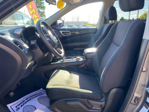 2019 Nissan Pathfinder S