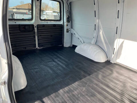 2013 Chevrolet Express 1500