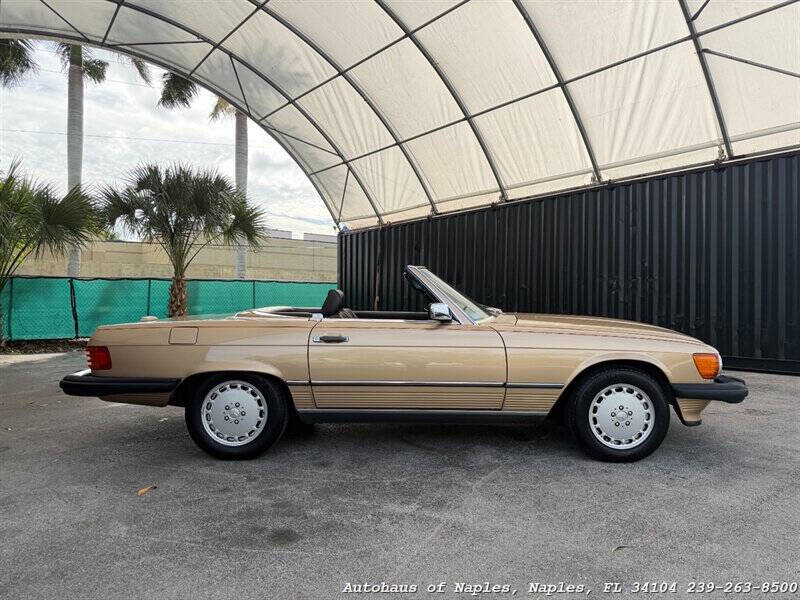 1988 Mercedes-Benz 560-Class 560 SL