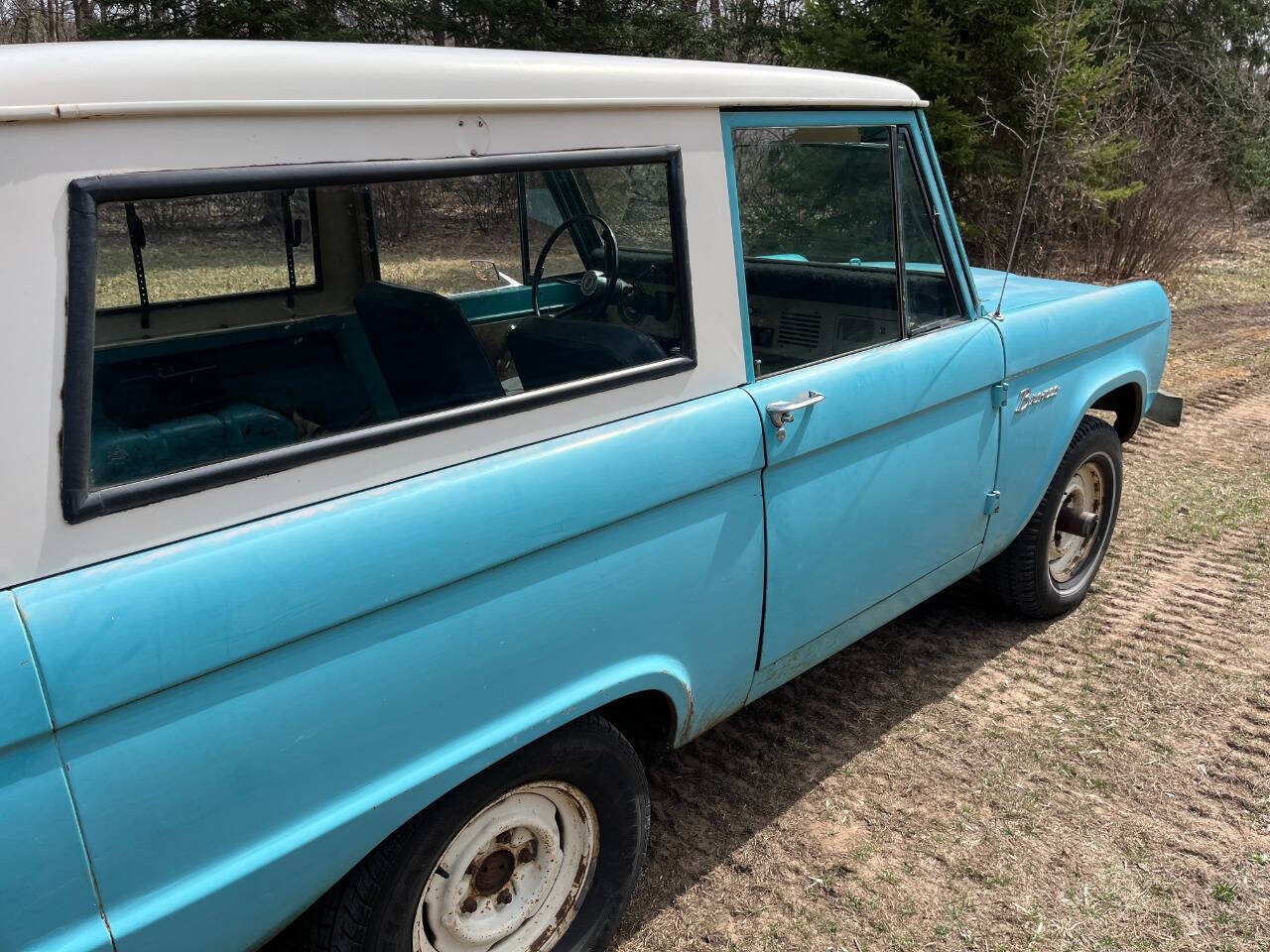 1967 Ford Bronco 33