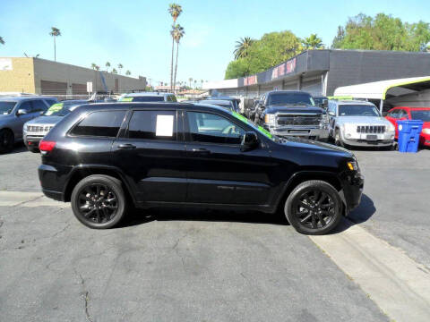 2017 Jeep Grand Cherokee Altitude