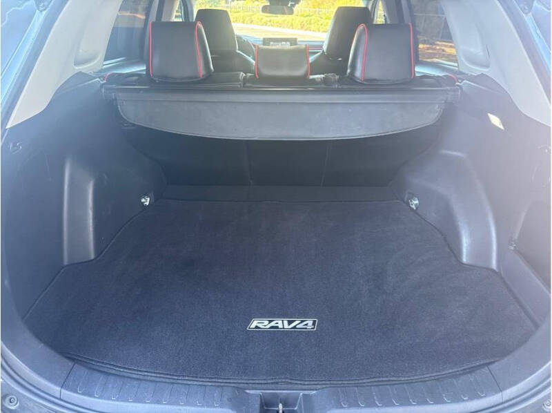 2019 Toyota RAV4 Hybrid XLE