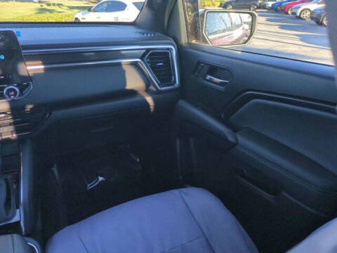 2024 GMC Canyon Elevation