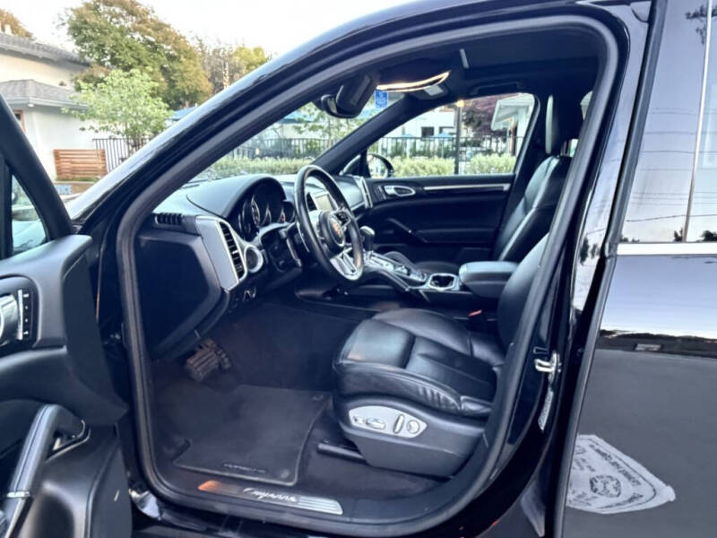 2016 Porsche Cayenne