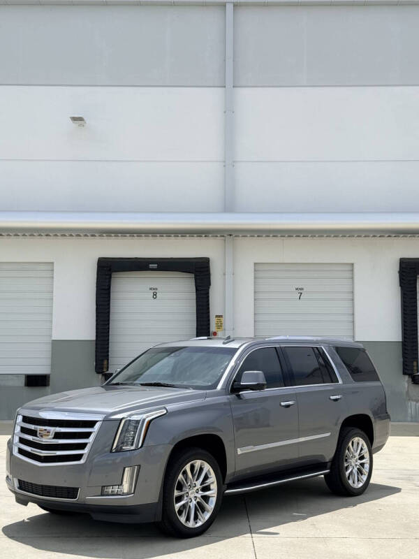 2019 Cadillac Escalade Luxury