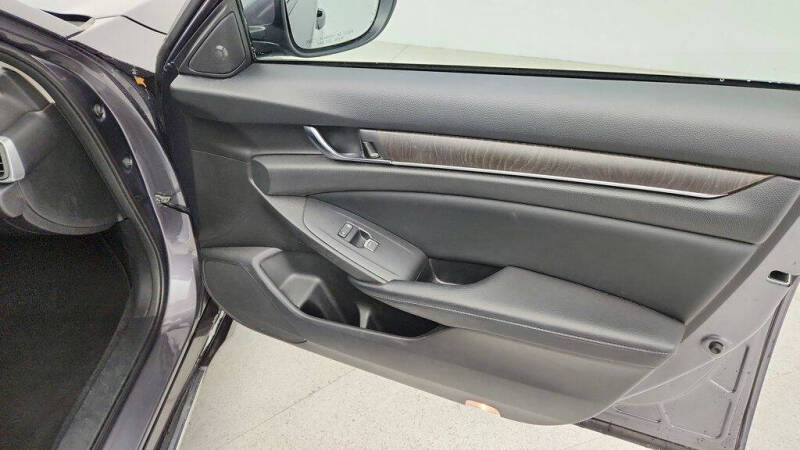 2018 Honda Accord EX-L w/Navi